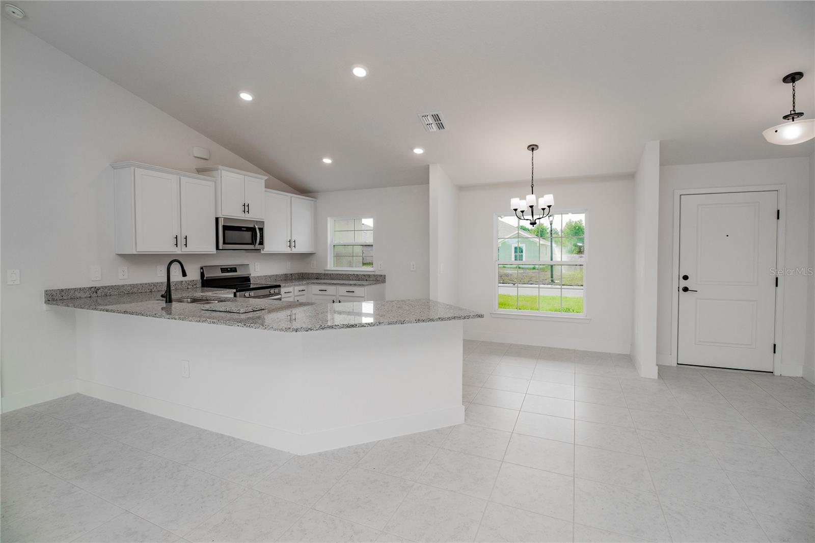 1218 Hickory Nut, Lake Wales, FL 33898