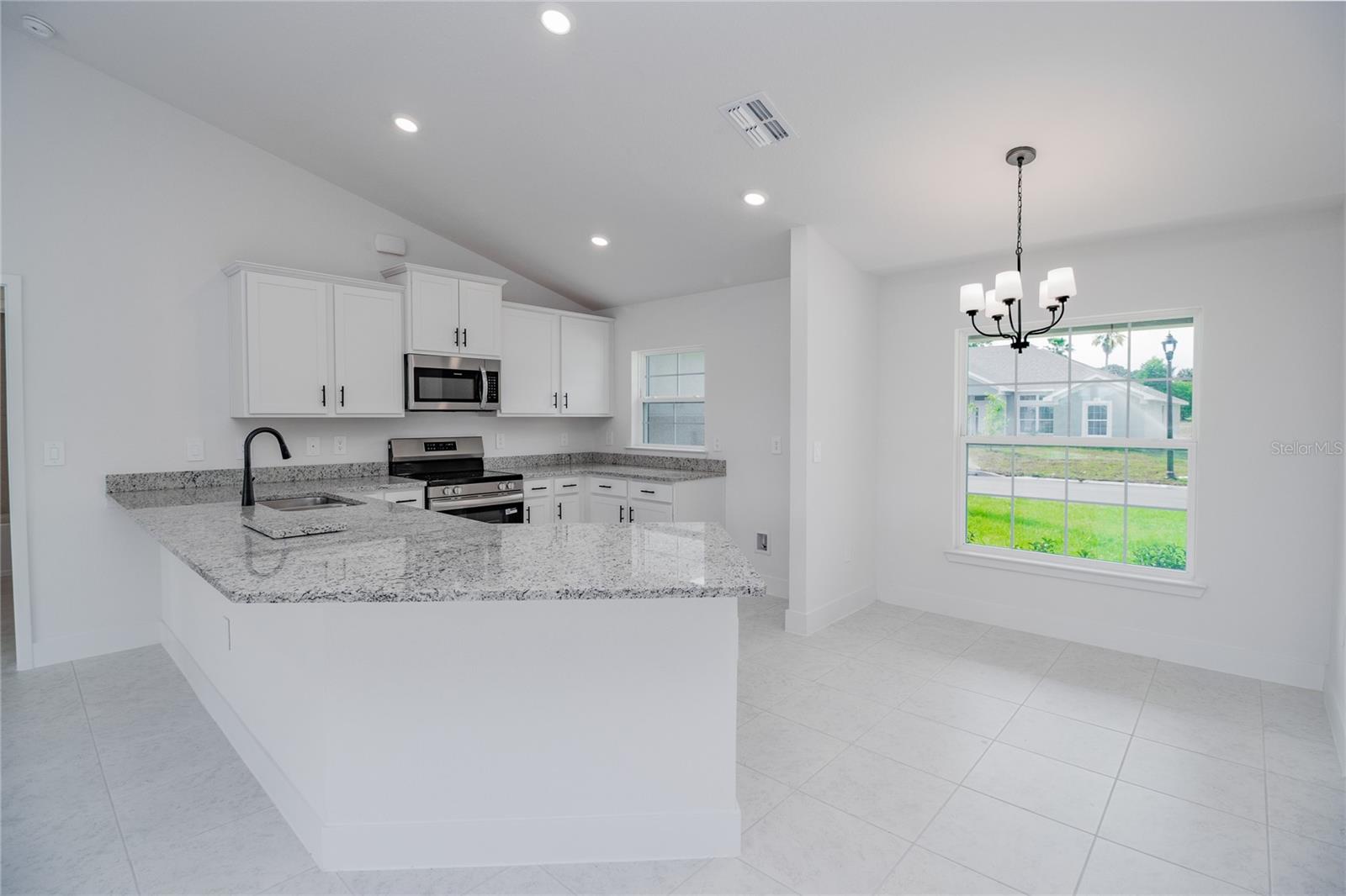 1218 Hickory Nut, Lake Wales, FL 33898