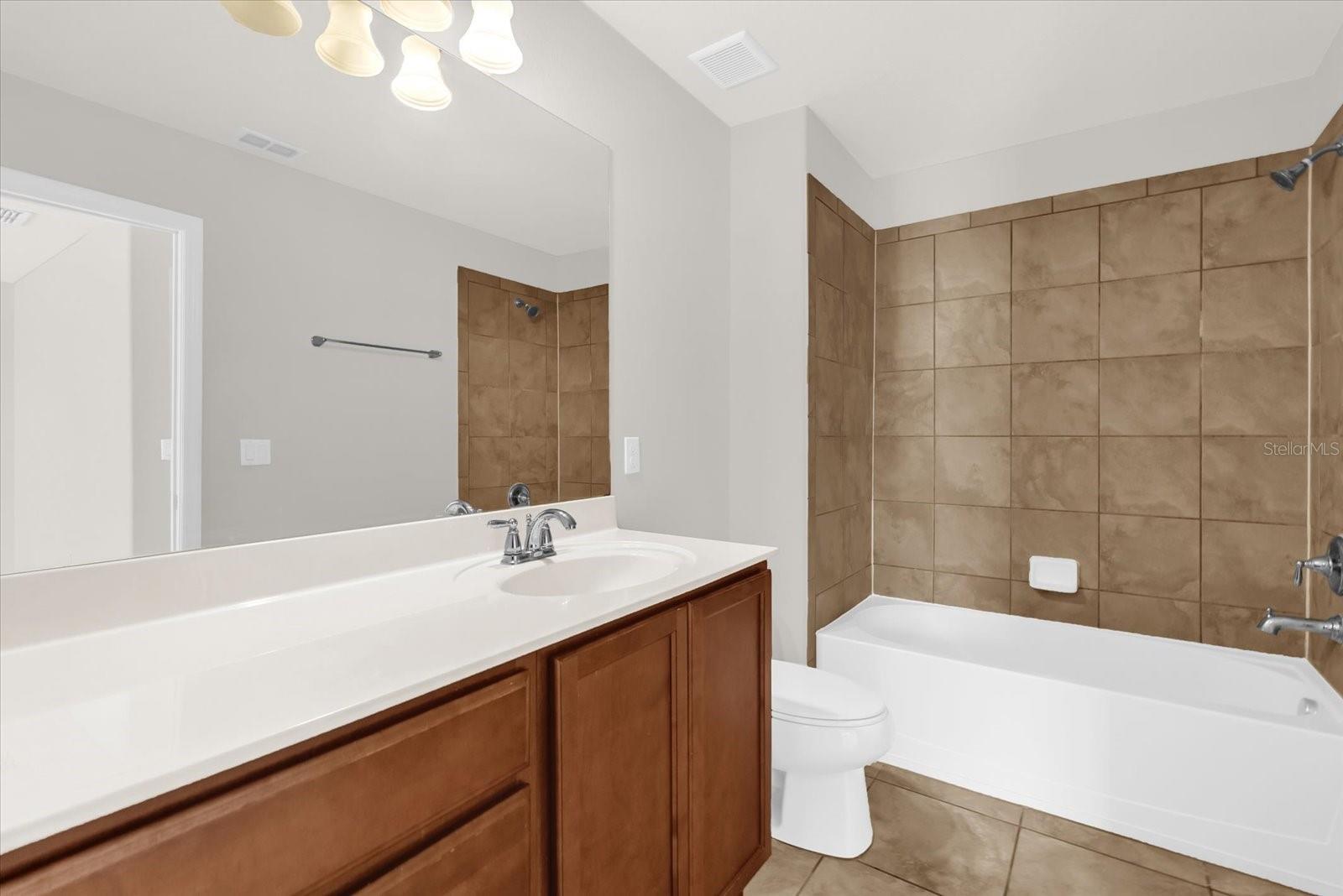 11932 Lorenza, Orlando, FL 32827