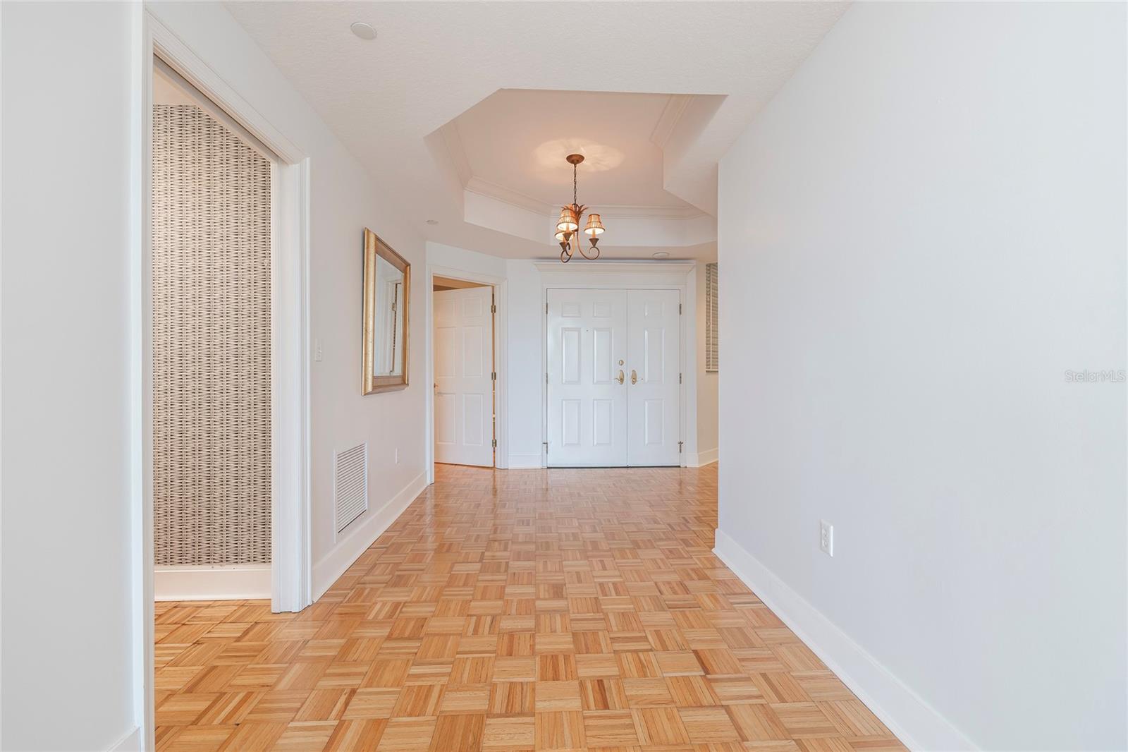 2 Seaside Unit 103, Belleair, FL 33756