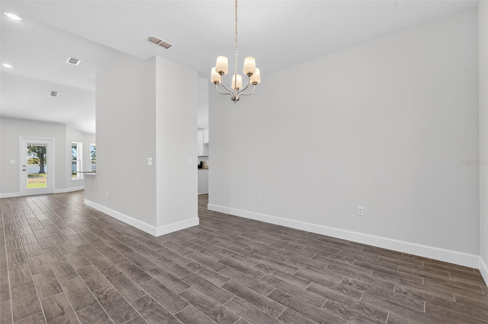 37298 Hidden View, Dade City, FL 33523