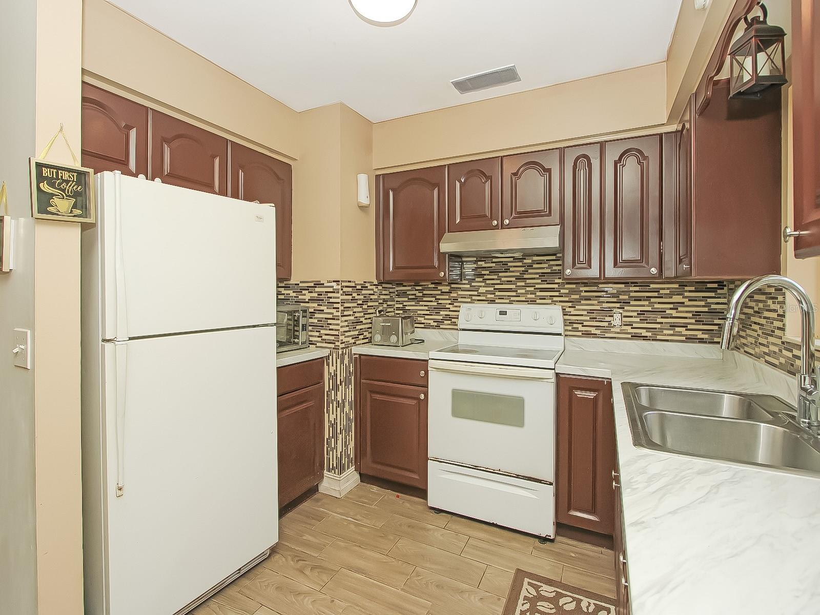 4173 Signal Hill, Orlando, FL 32808