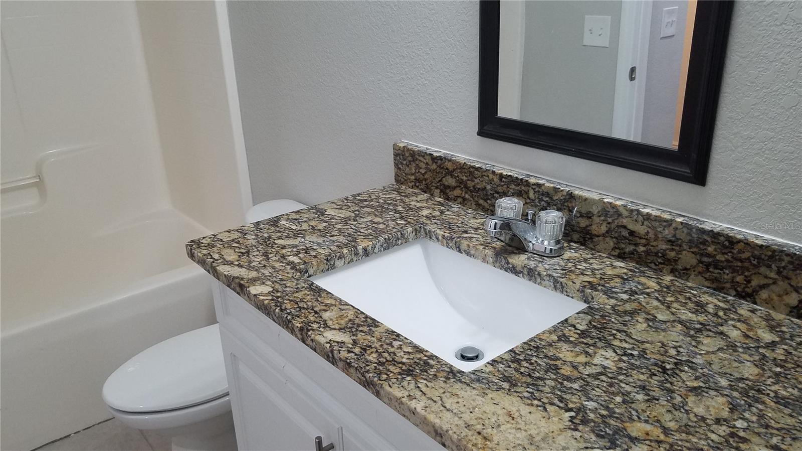 6012 Portsdale Unit 101, Riverview, FL 33578