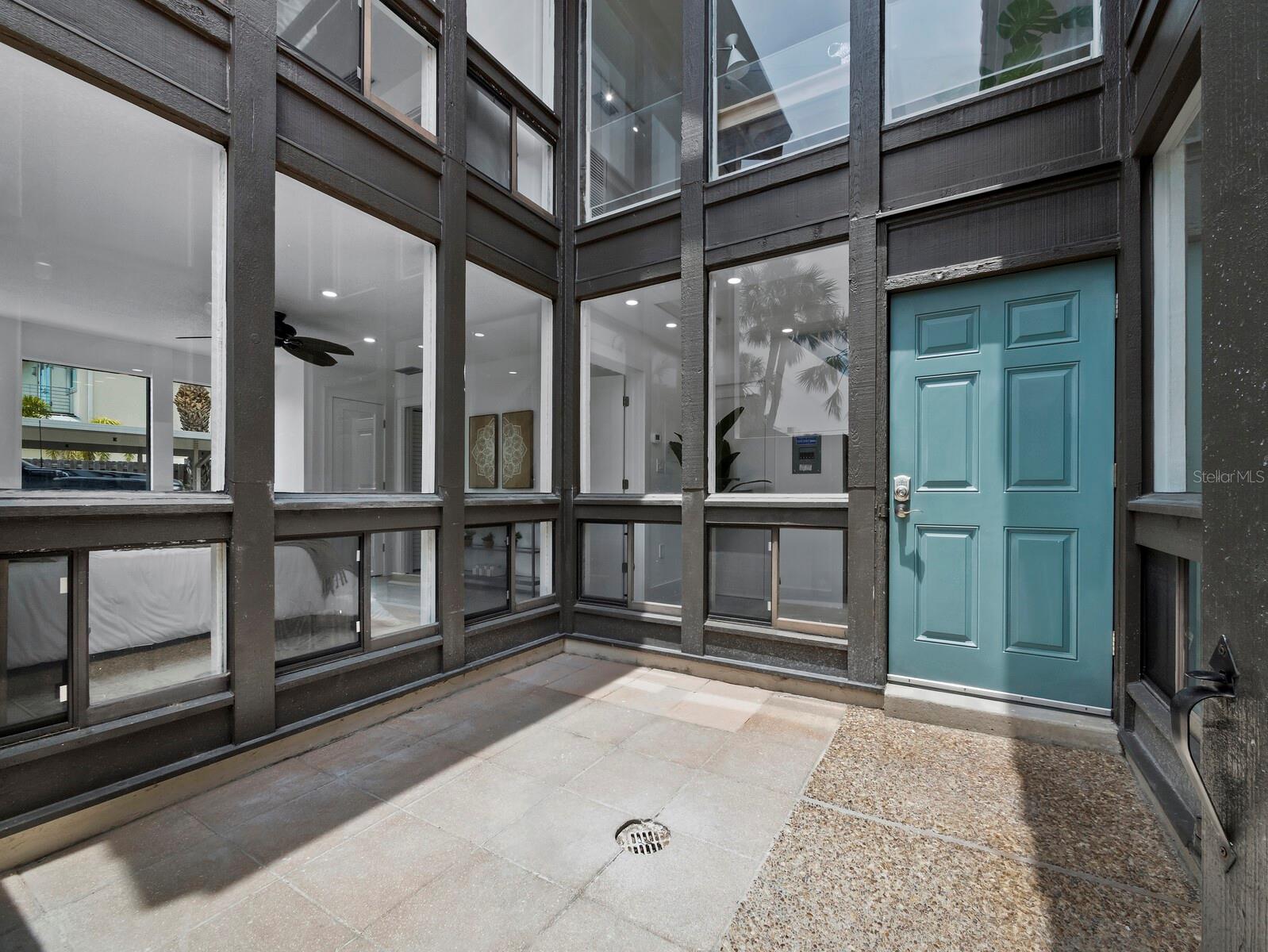 800 Blvd of the Presidents Unit 19, Sarasota, FL 34236