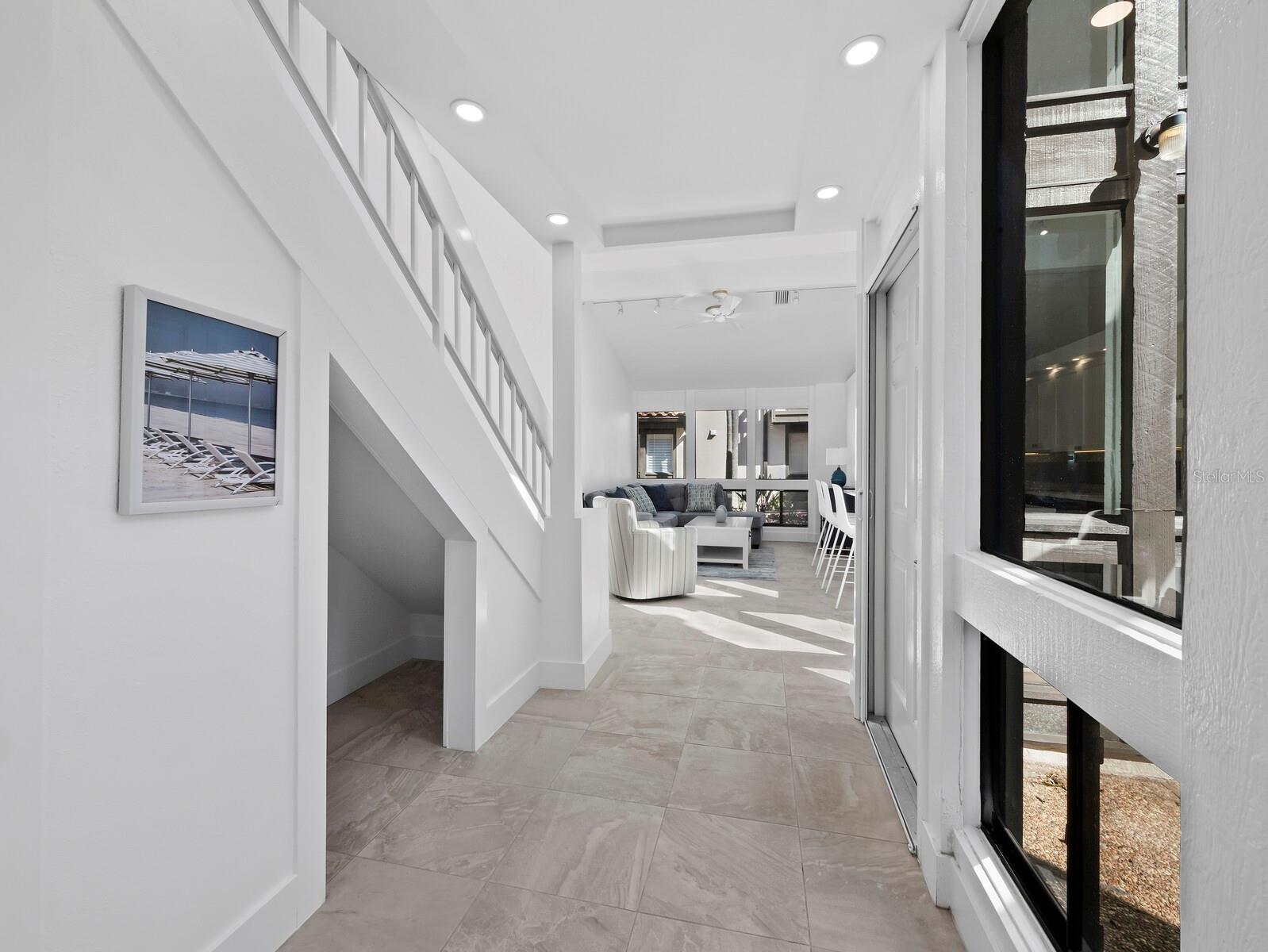 800 Blvd of the Presidents Unit 19, Sarasota, FL 34236