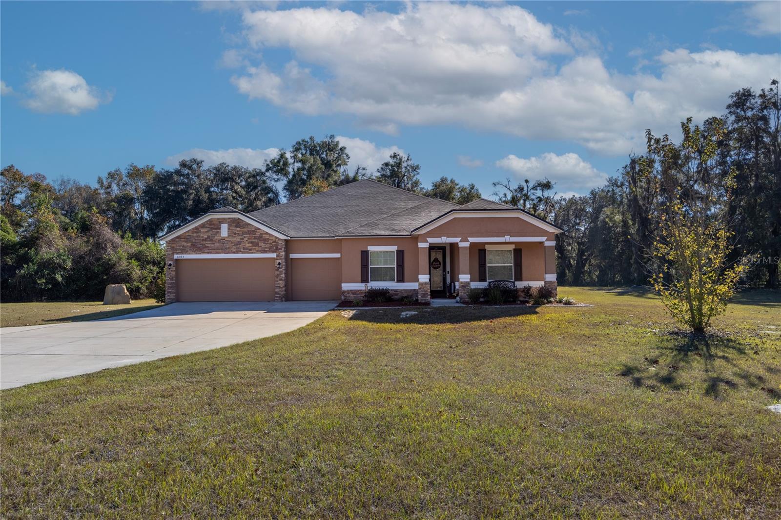 6075 215th, Newberry, FL 32669