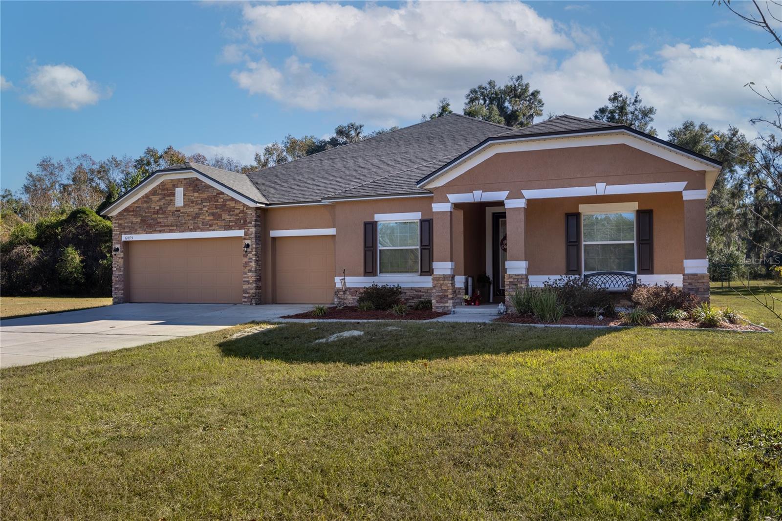 6075 215th, Newberry, FL 32669