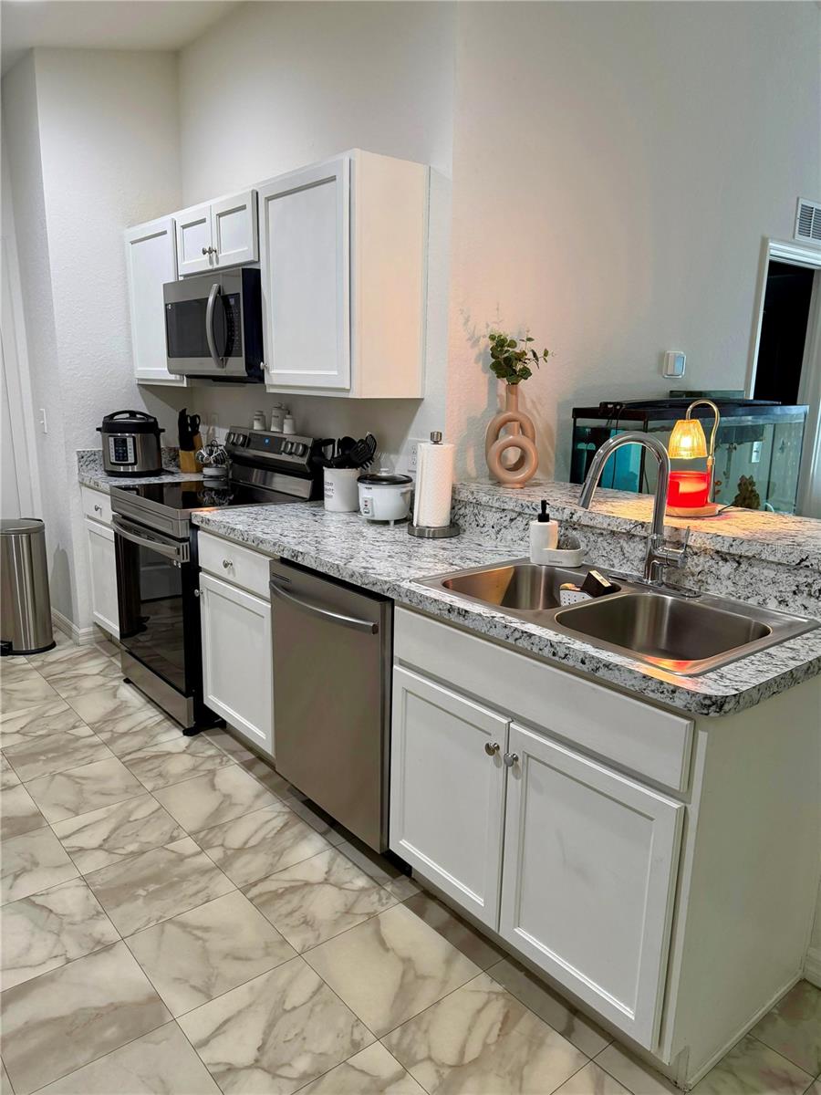 2713 Hudson, Lakeland, FL 33810