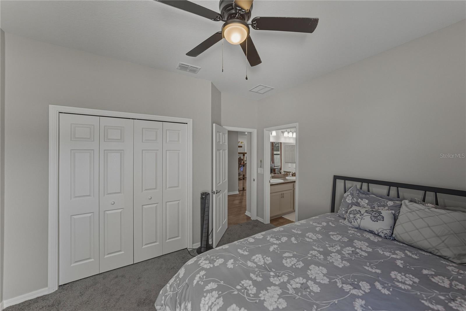 929 Montgomery, Polk City, FL 33868