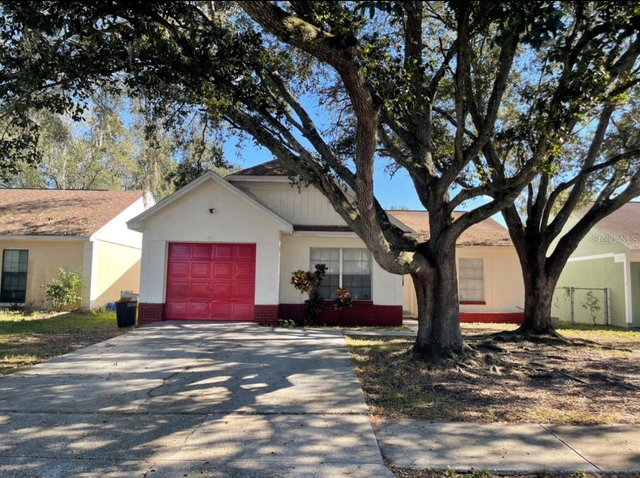 8211 Clermont, Tampa, FL 33637