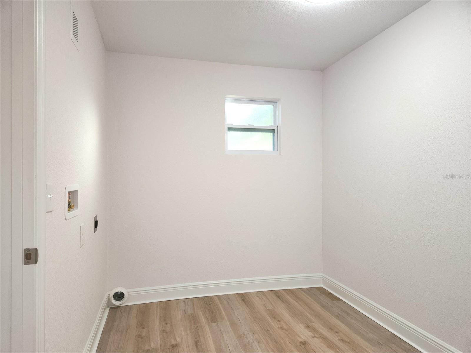 8917 Highland, Tampa, FL 33604