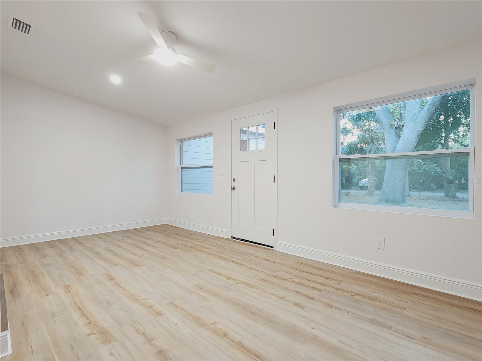 8917 Highland, Tampa, FL 33604