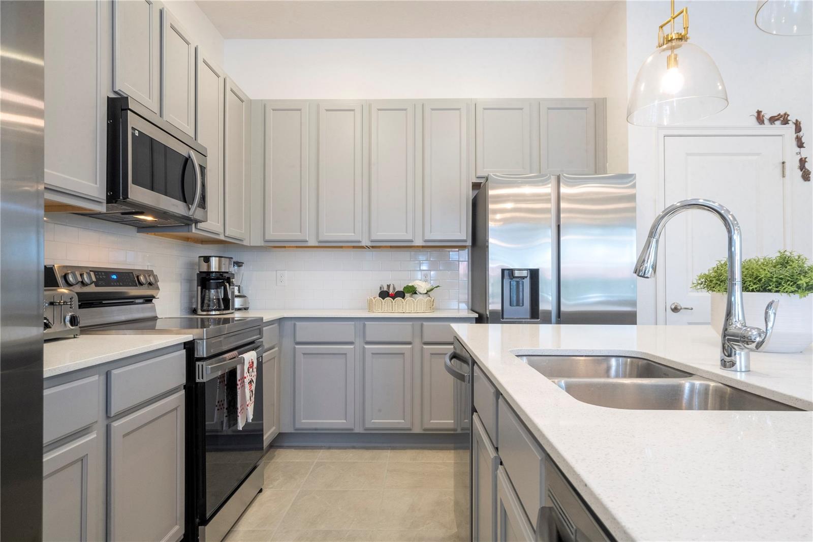 5887 High Seas, Orlando, FL 32821