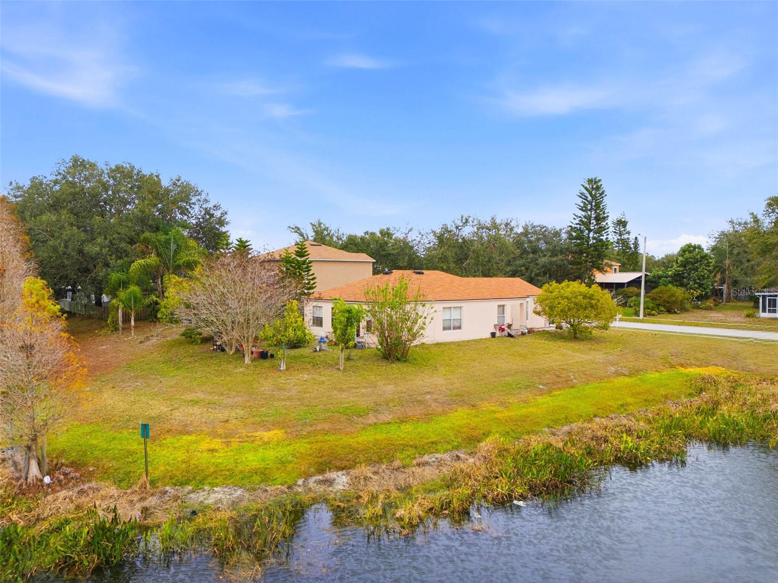 10417 Blackmore, Tampa, FL 33647