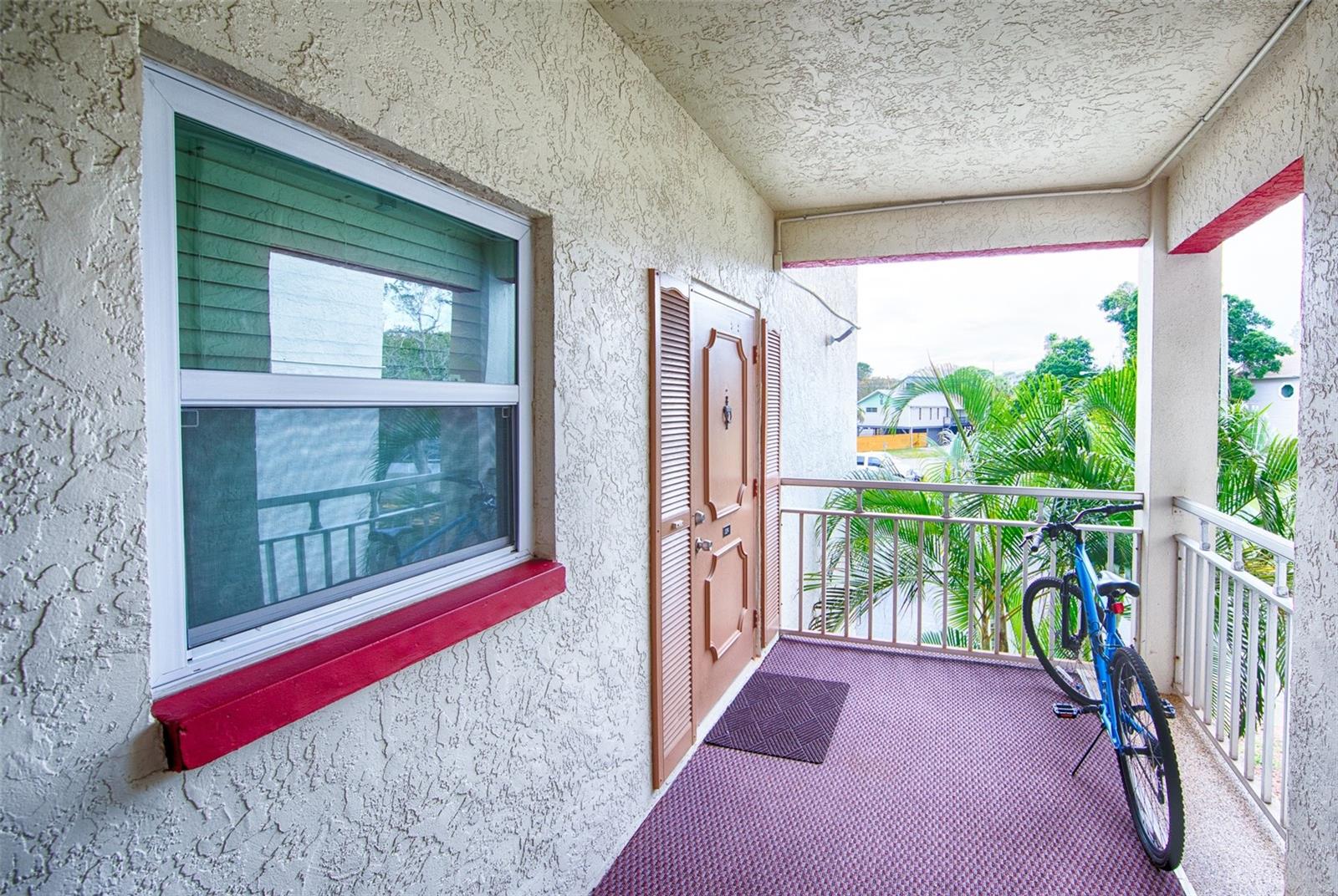 1860 Massachusetts Unit 224, St Petersburg, FL 33703
