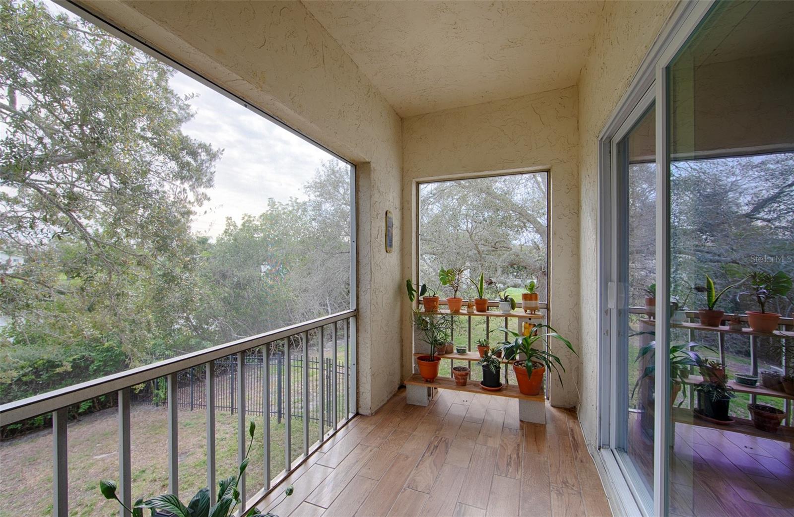1860 Massachusetts Unit 224, St Petersburg, FL 33703