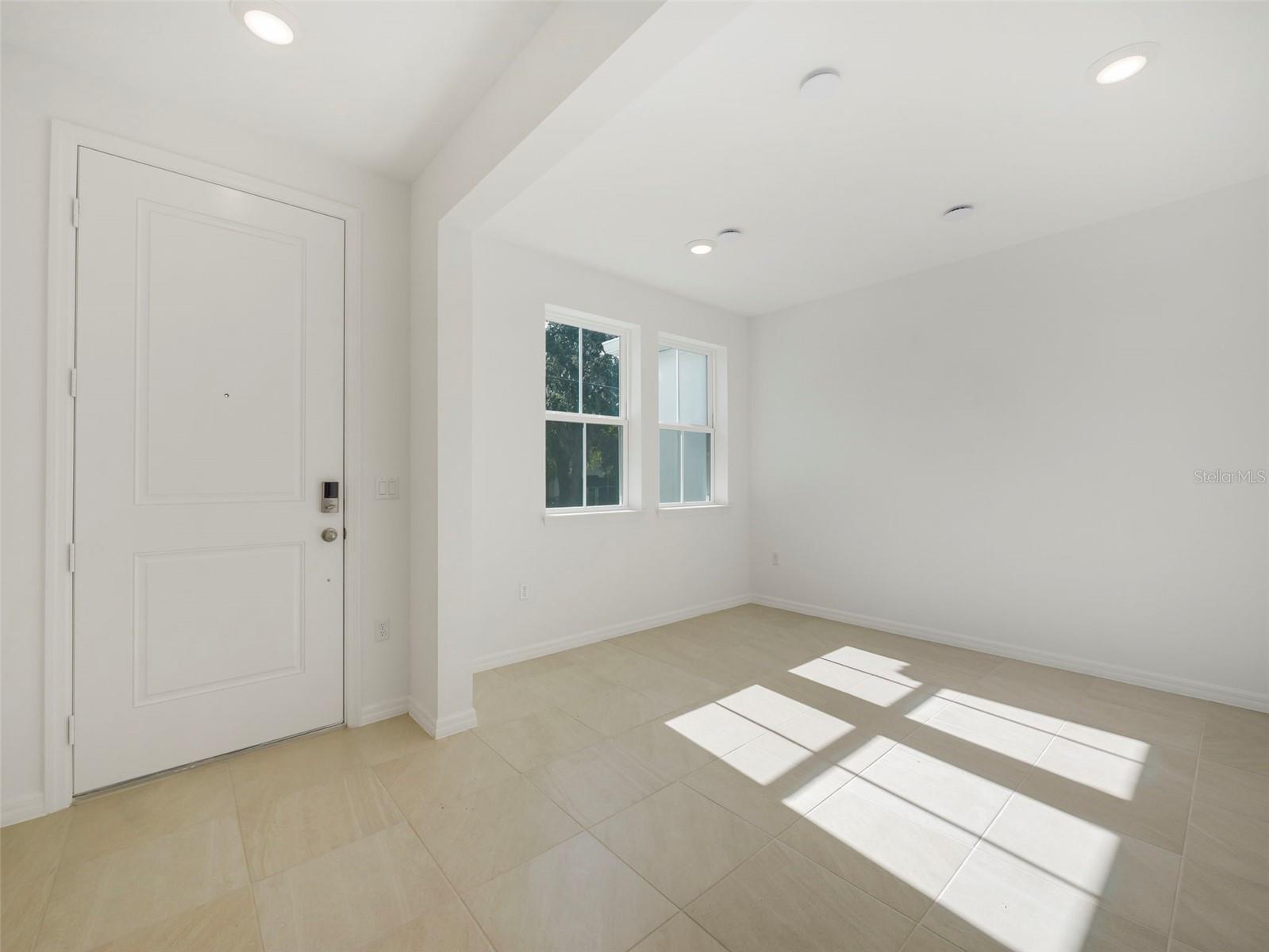 671 Clark, Oviedo, FL 32765