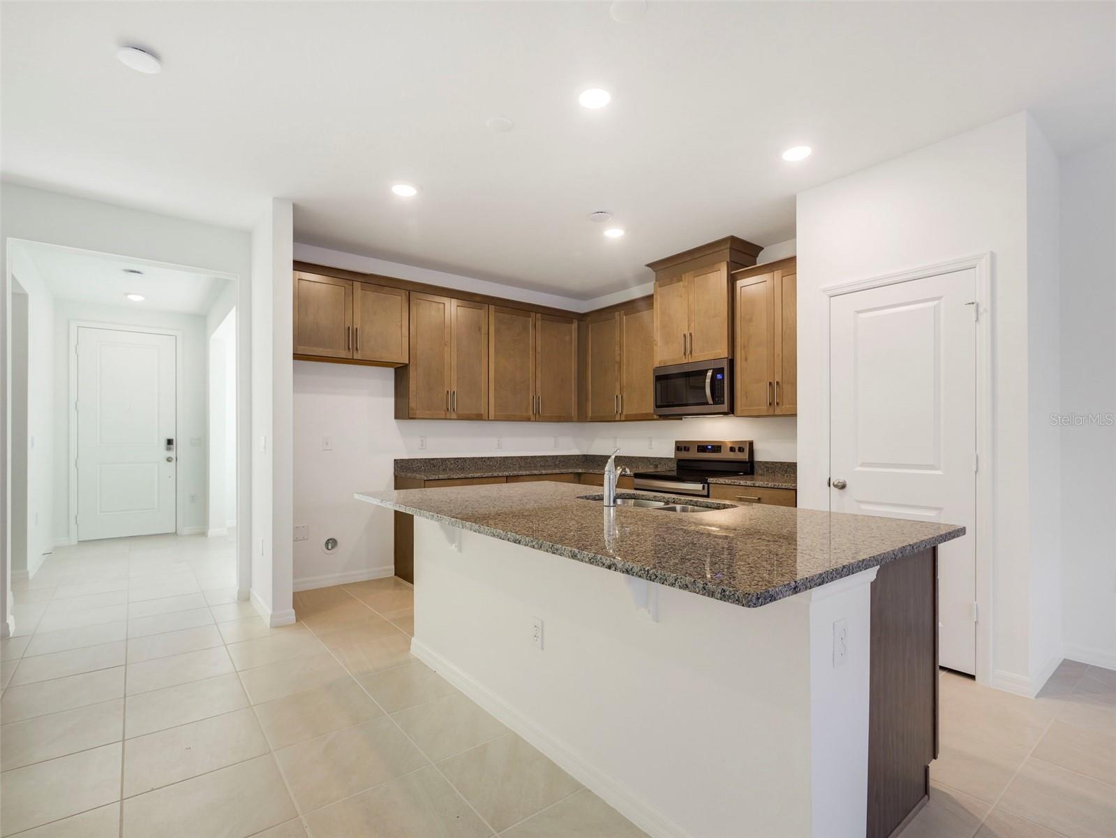 671 Clark, Oviedo, FL 32765