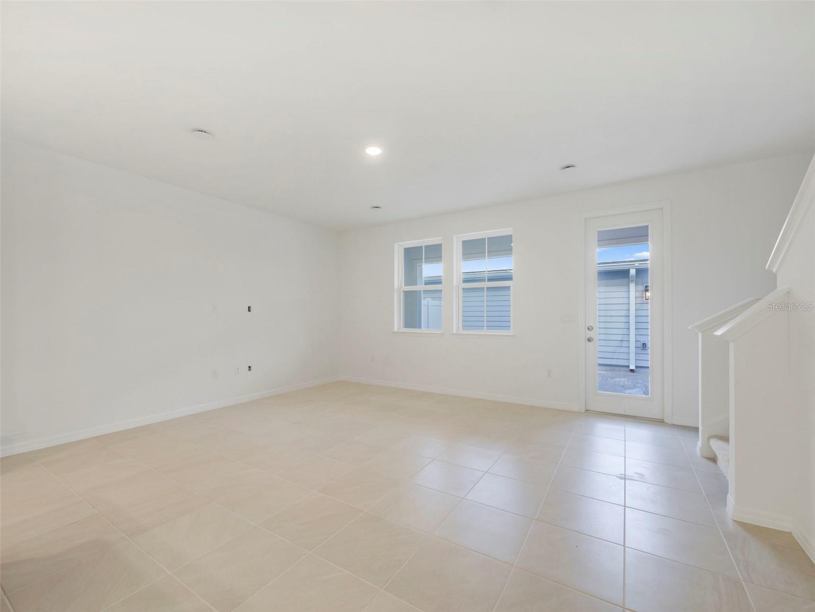 671 Clark, Oviedo, FL 32765