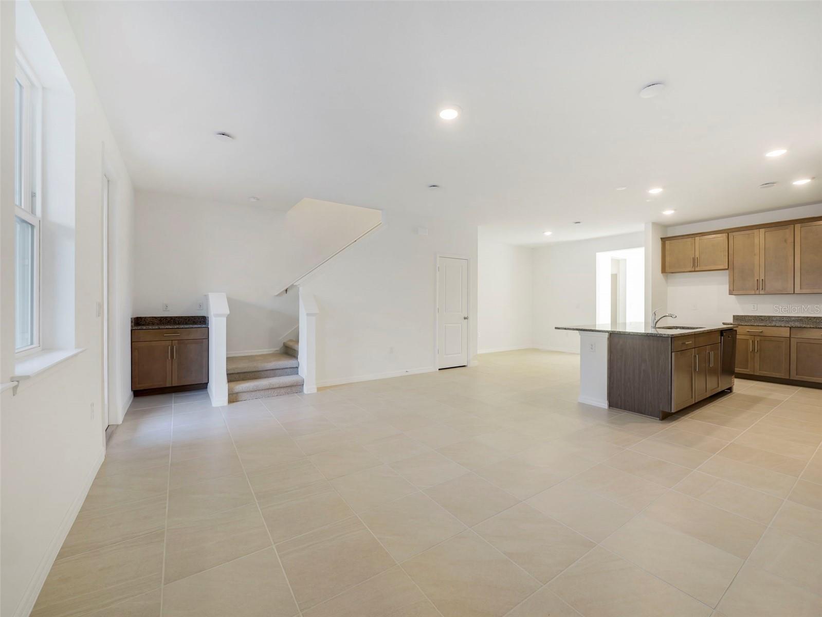 671 Clark, Oviedo, FL 32765