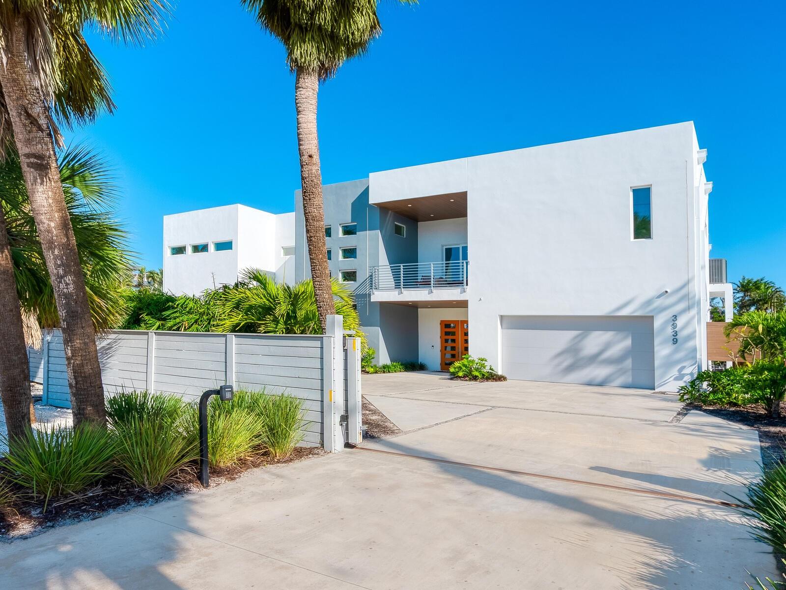 3939 Higel, Sarasota, FL 34242