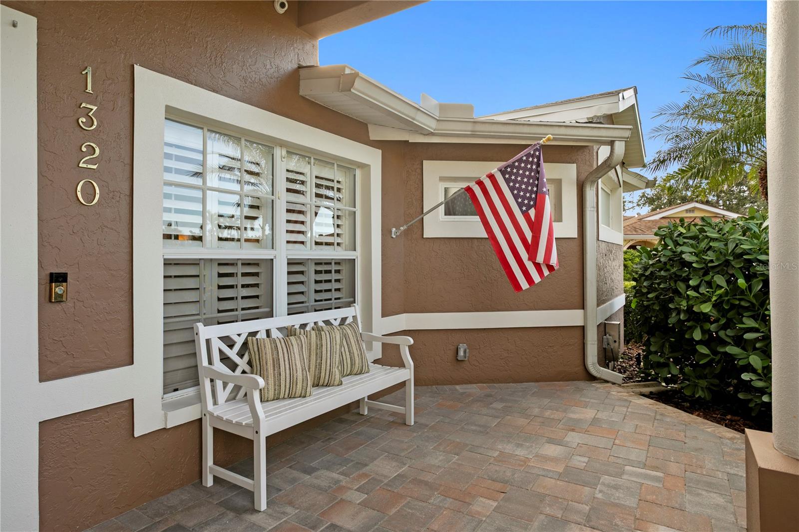 1320 52nd, St Petersburg, FL 33703