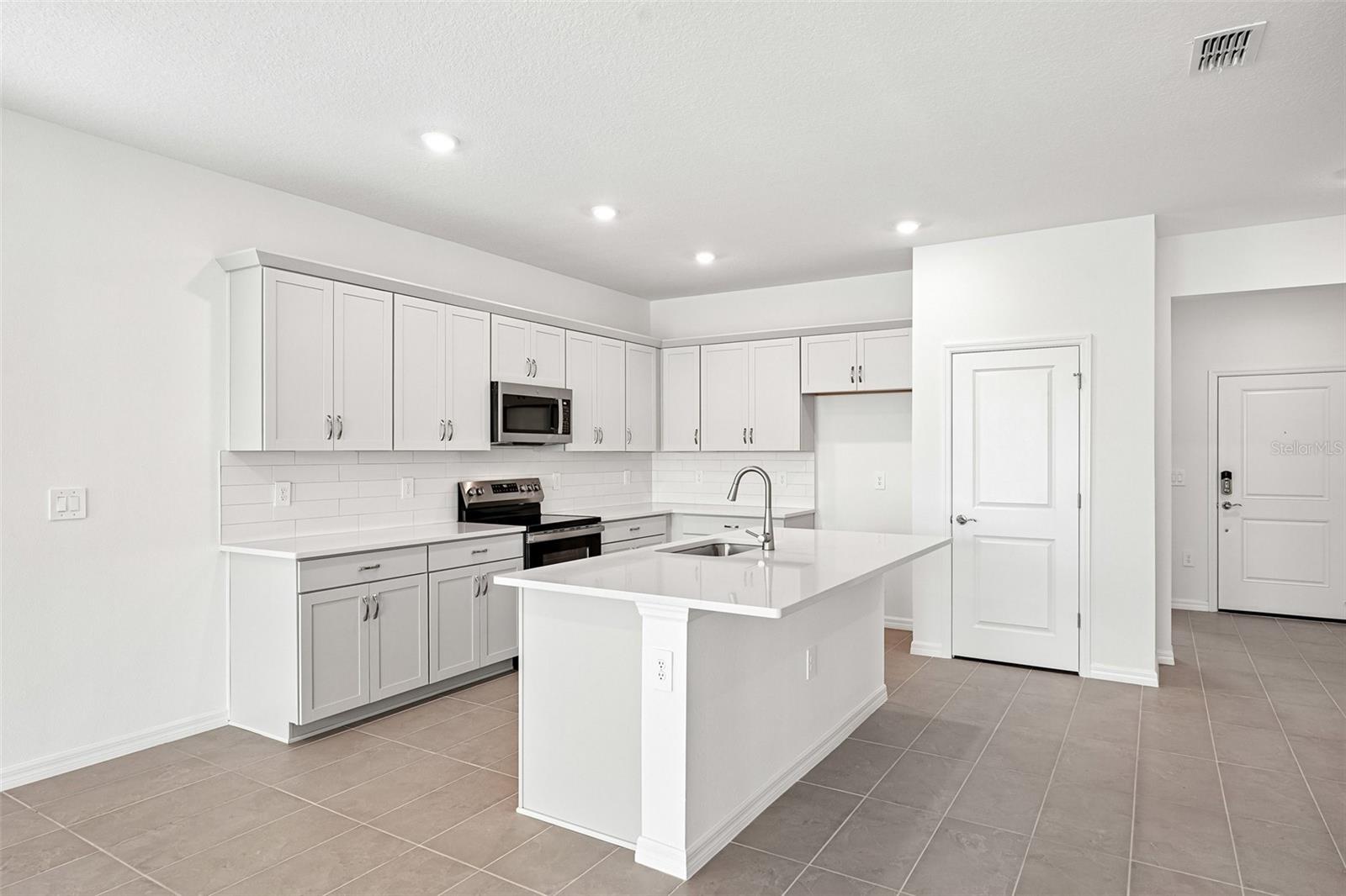 4606 Outhaul, Palmetto, FL 34221
