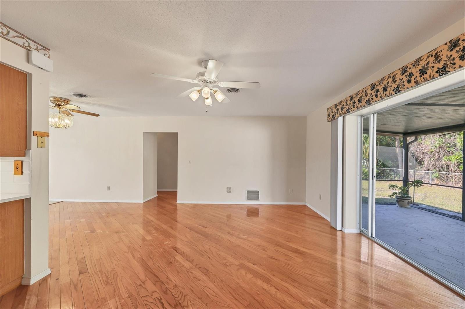 1120 Graham, Venice, FL 34293
