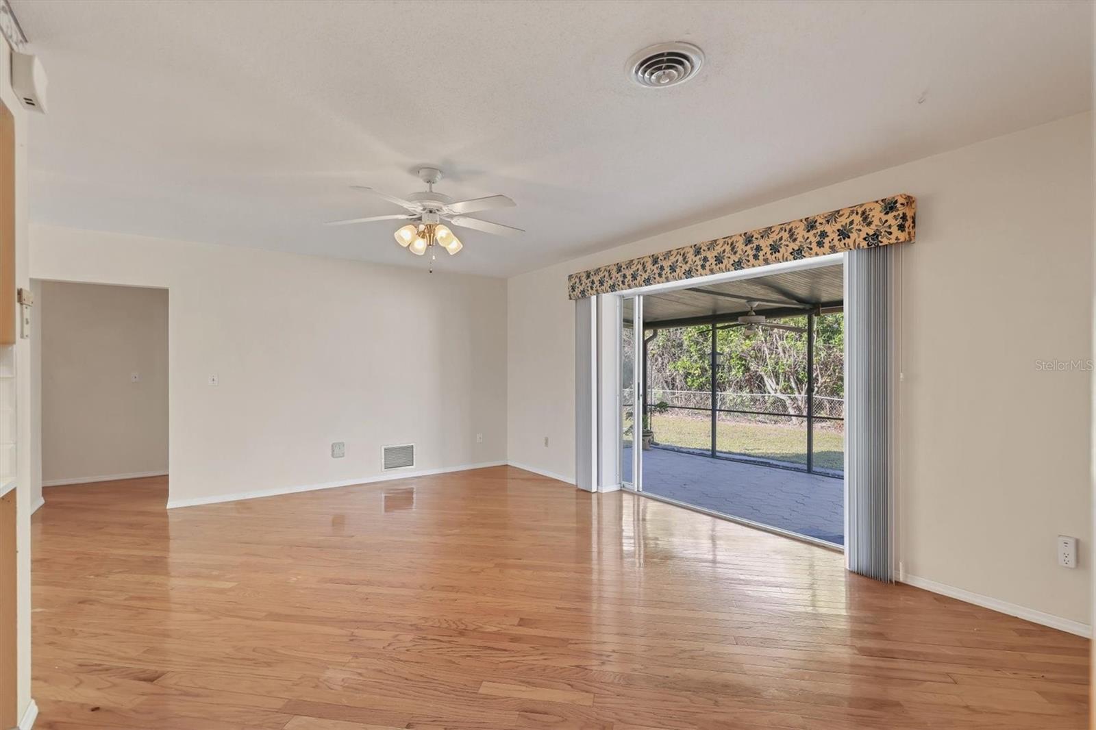 1120 Graham, Venice, FL 34293
