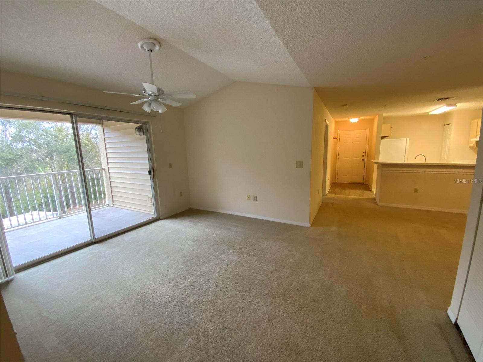 1999 Summer Club Unit 313, Oviedo, FL 32765