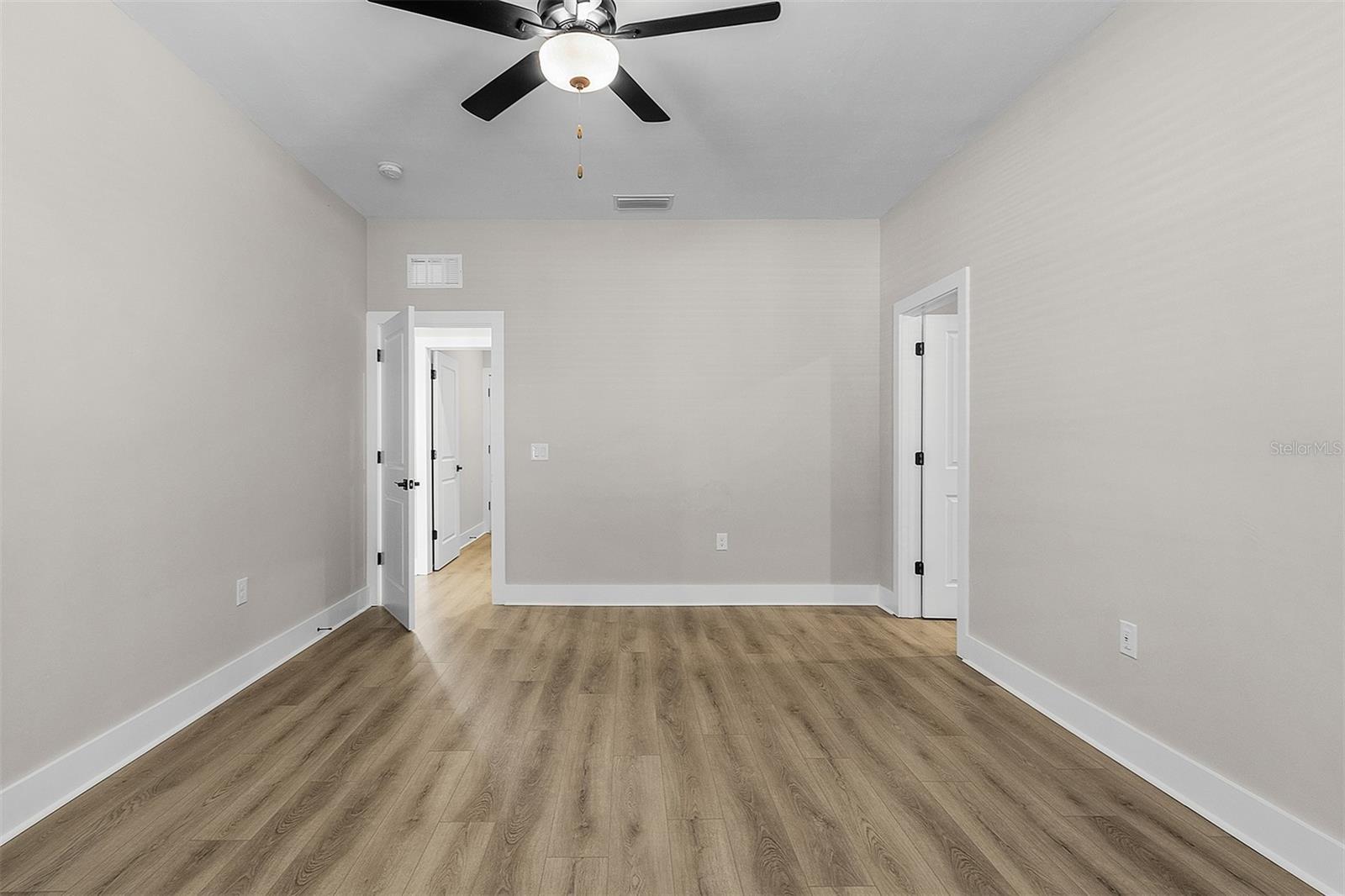 13515 Walden Sheffield, Dover, FL 33527