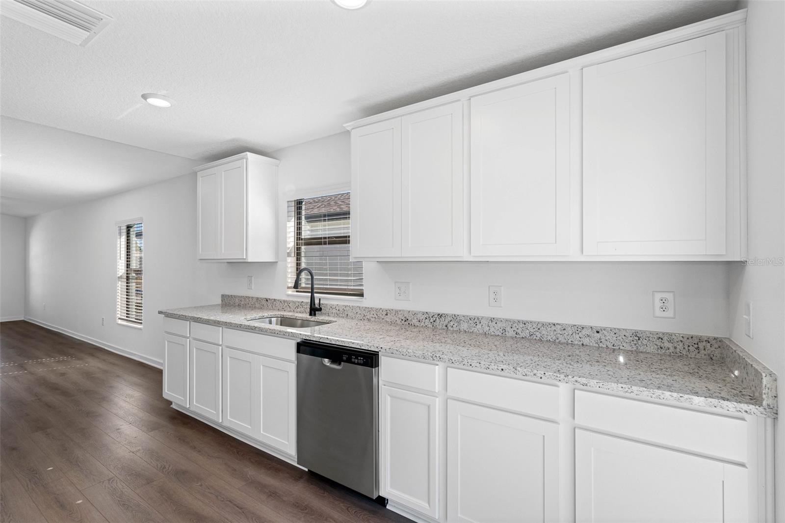 561 Blackthorn, Lakeland, FL 33809