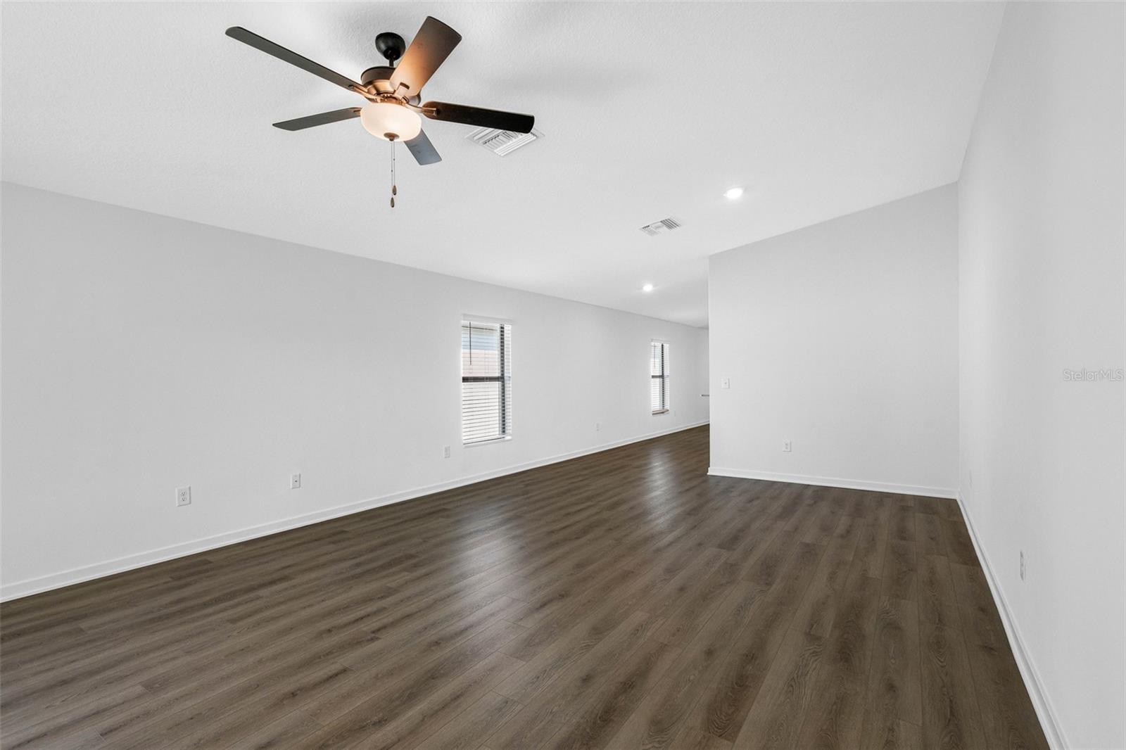 614 Blackthorn, Lakeland, FL 33809