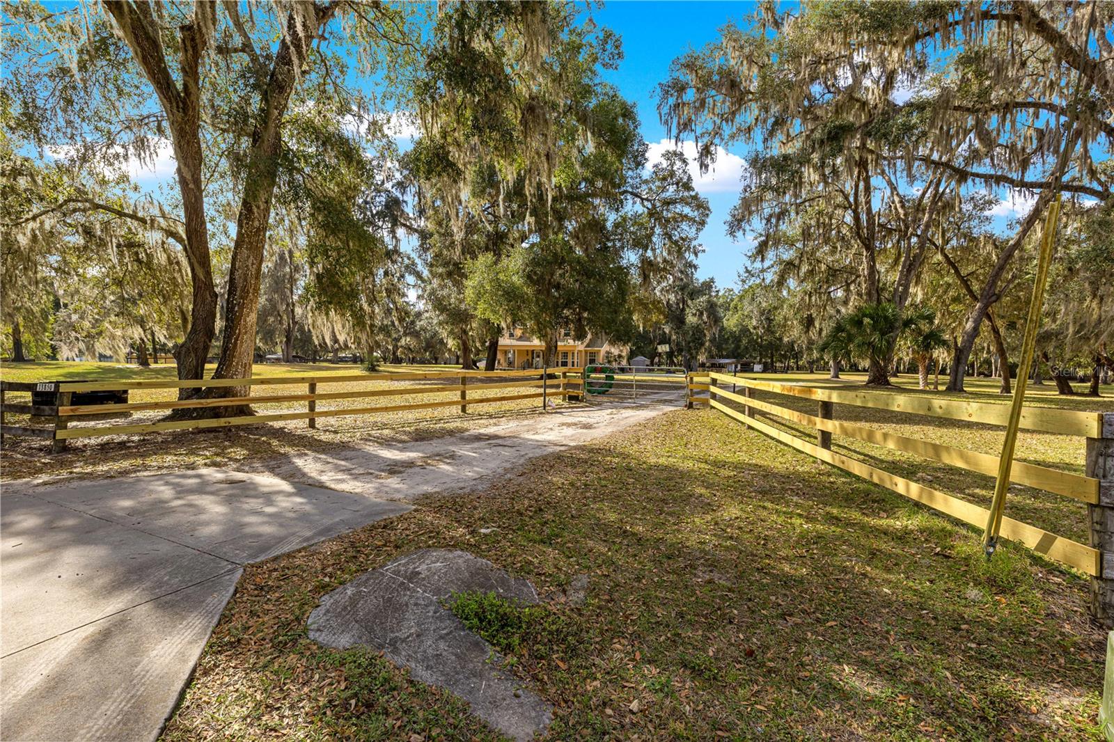 13850 47th, Anthony, FL 32617