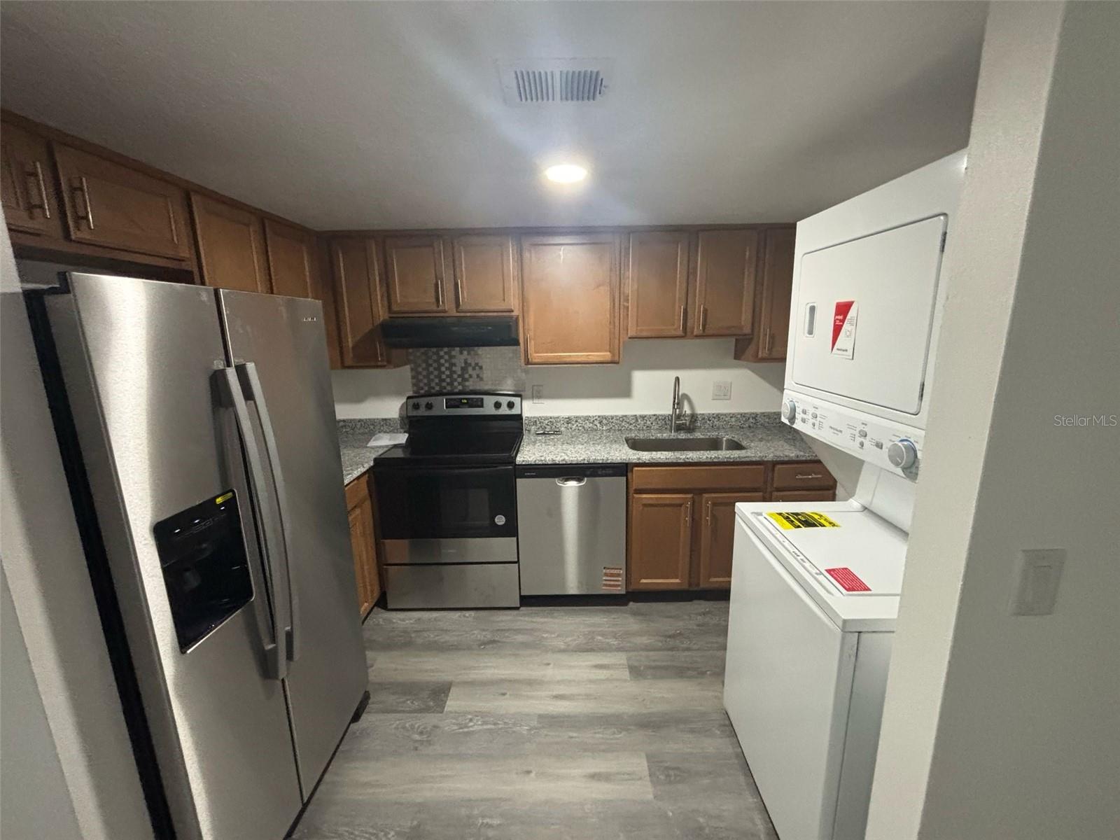 5930 Village Unit Ge, Orlando, FL 32822