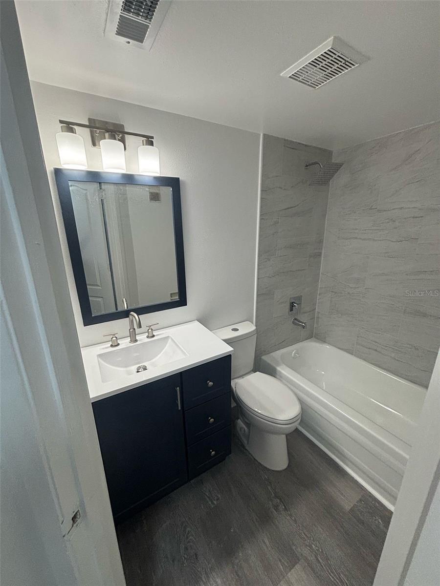 5930 Village Unit Ge, Orlando, FL 32822