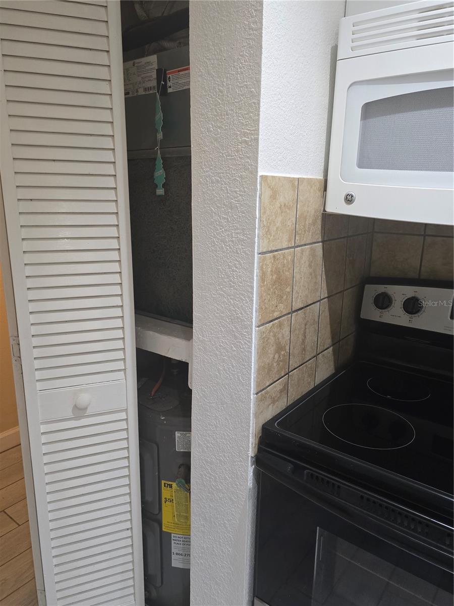 7146 Bank Unit 7146, Tampa, FL 33617