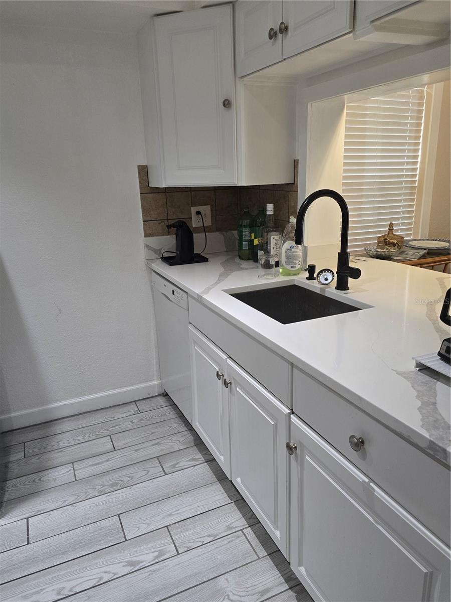 7146 Bank Unit 7146, Tampa, FL 33617