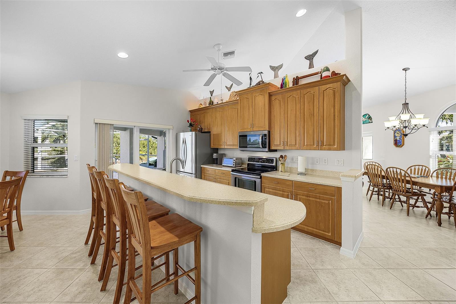 430 39th, Cape Coral, FL 33993