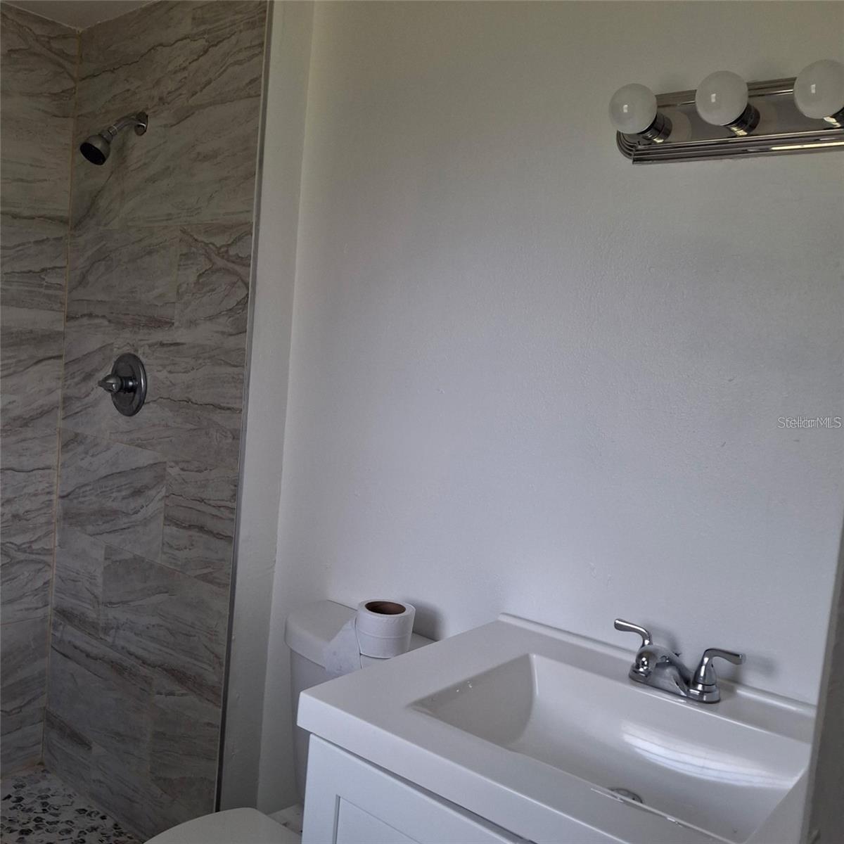 444 Sunnyview, Orlando, FL 32810