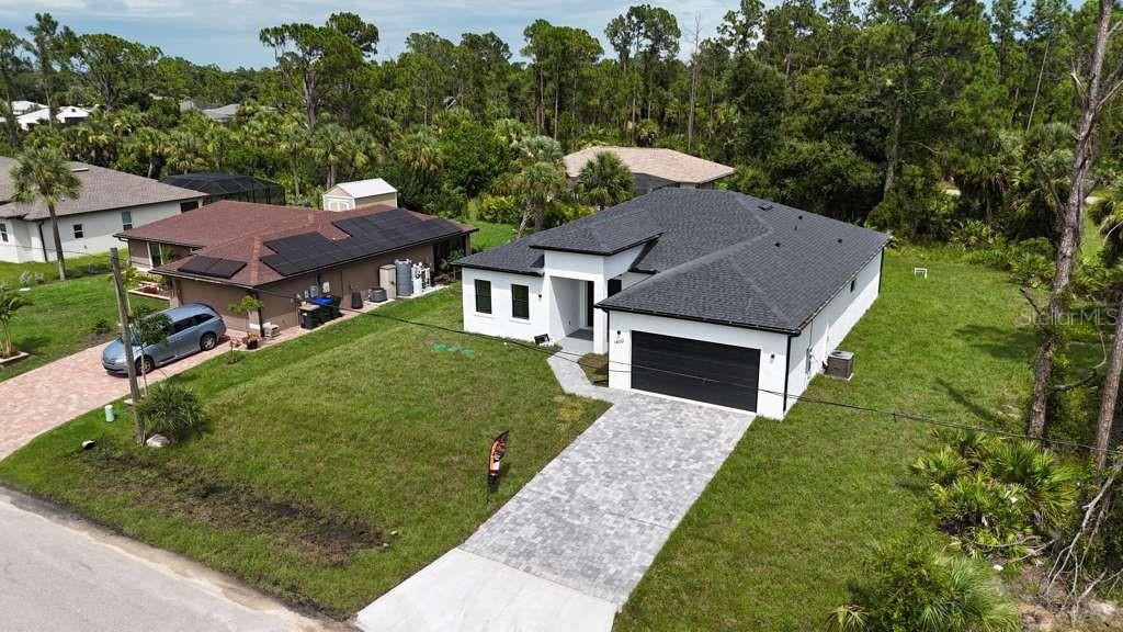 1400 Mendavia, North Port, FL 34286