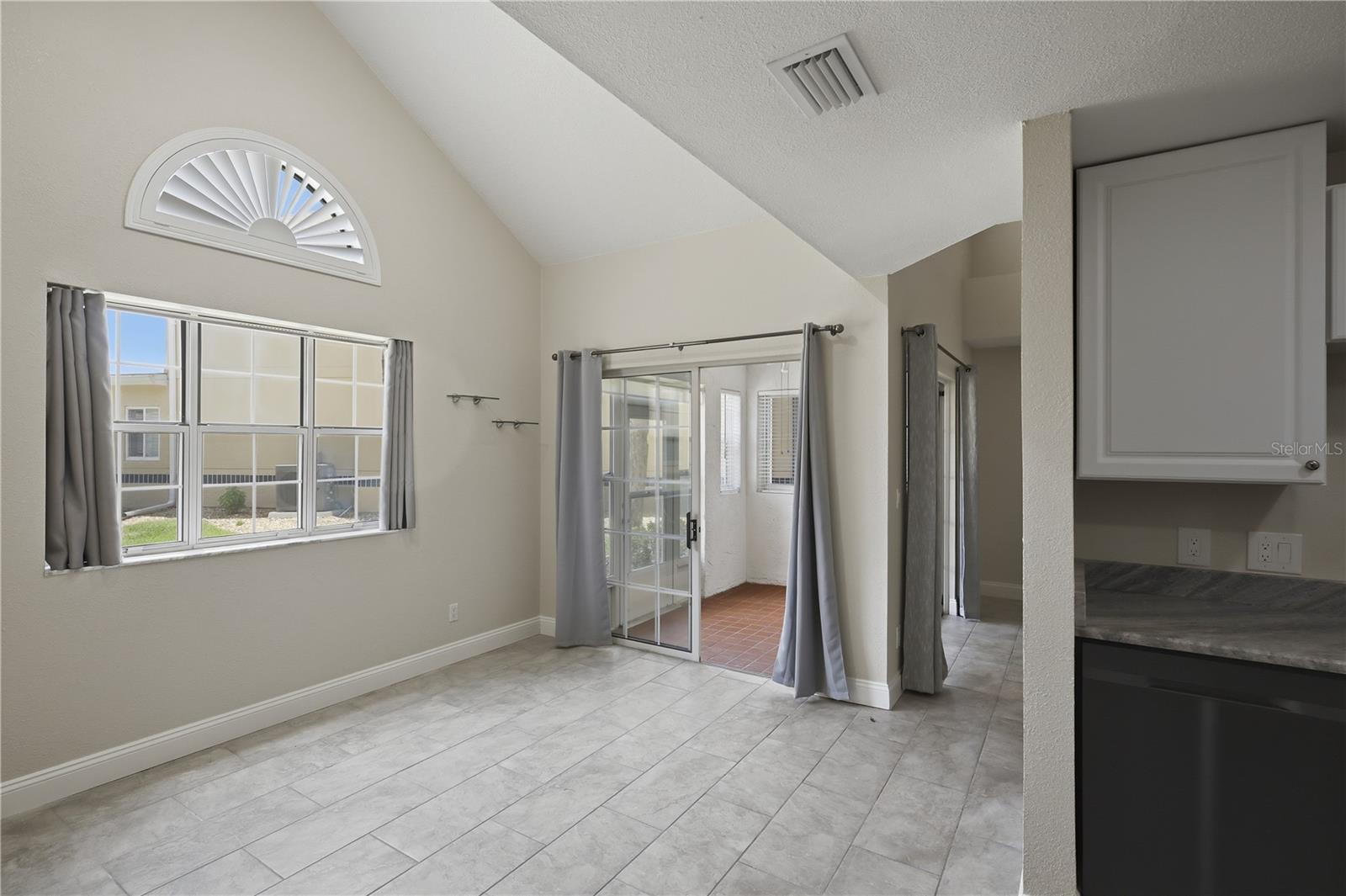 44 Captains, Palm Coast, FL 32137