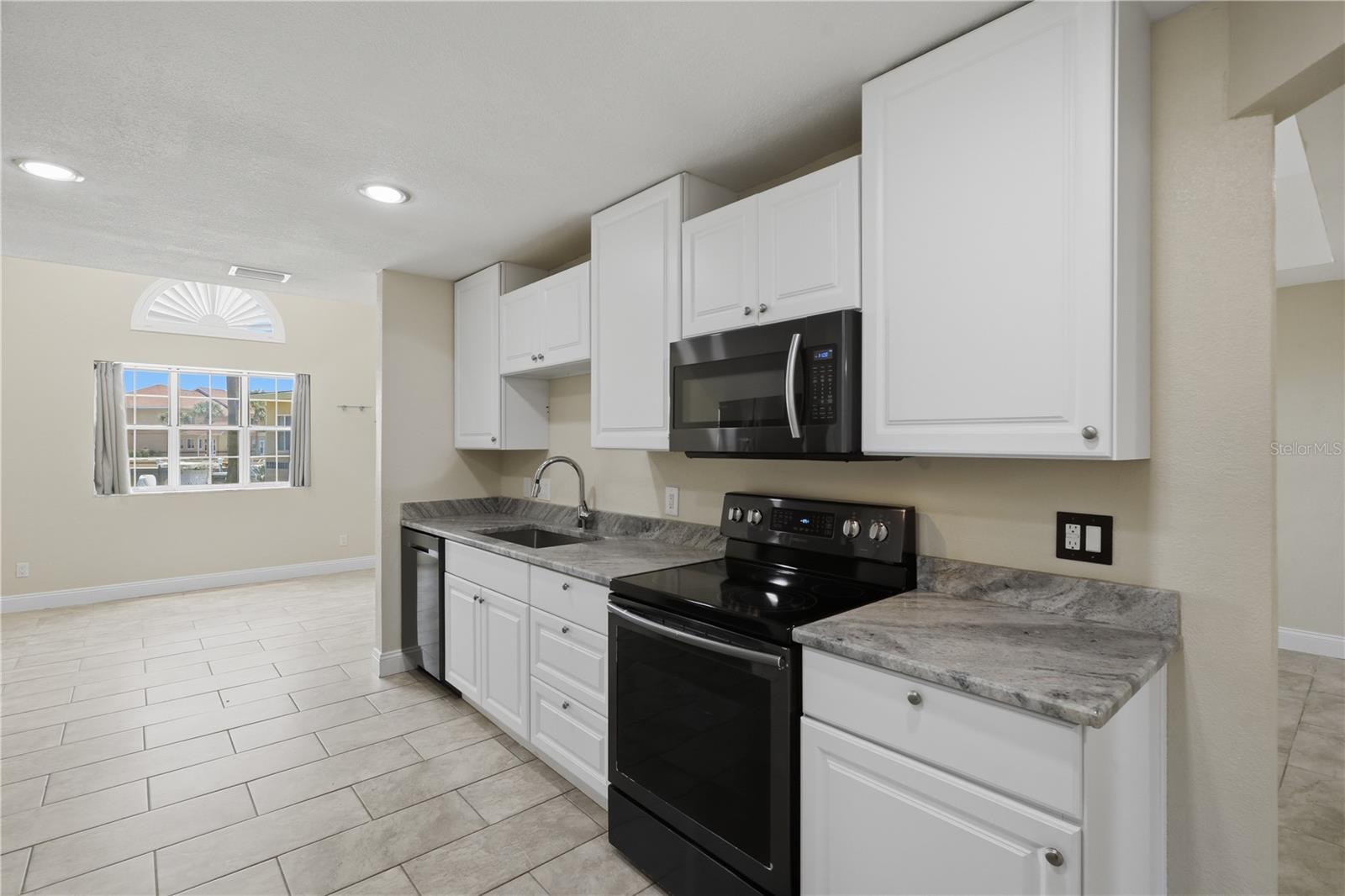 44 Captains, Palm Coast, FL 32137