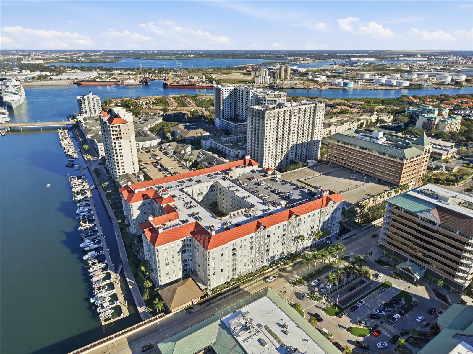 700 Harbour Island Unit 240, Tampa, FL 33602