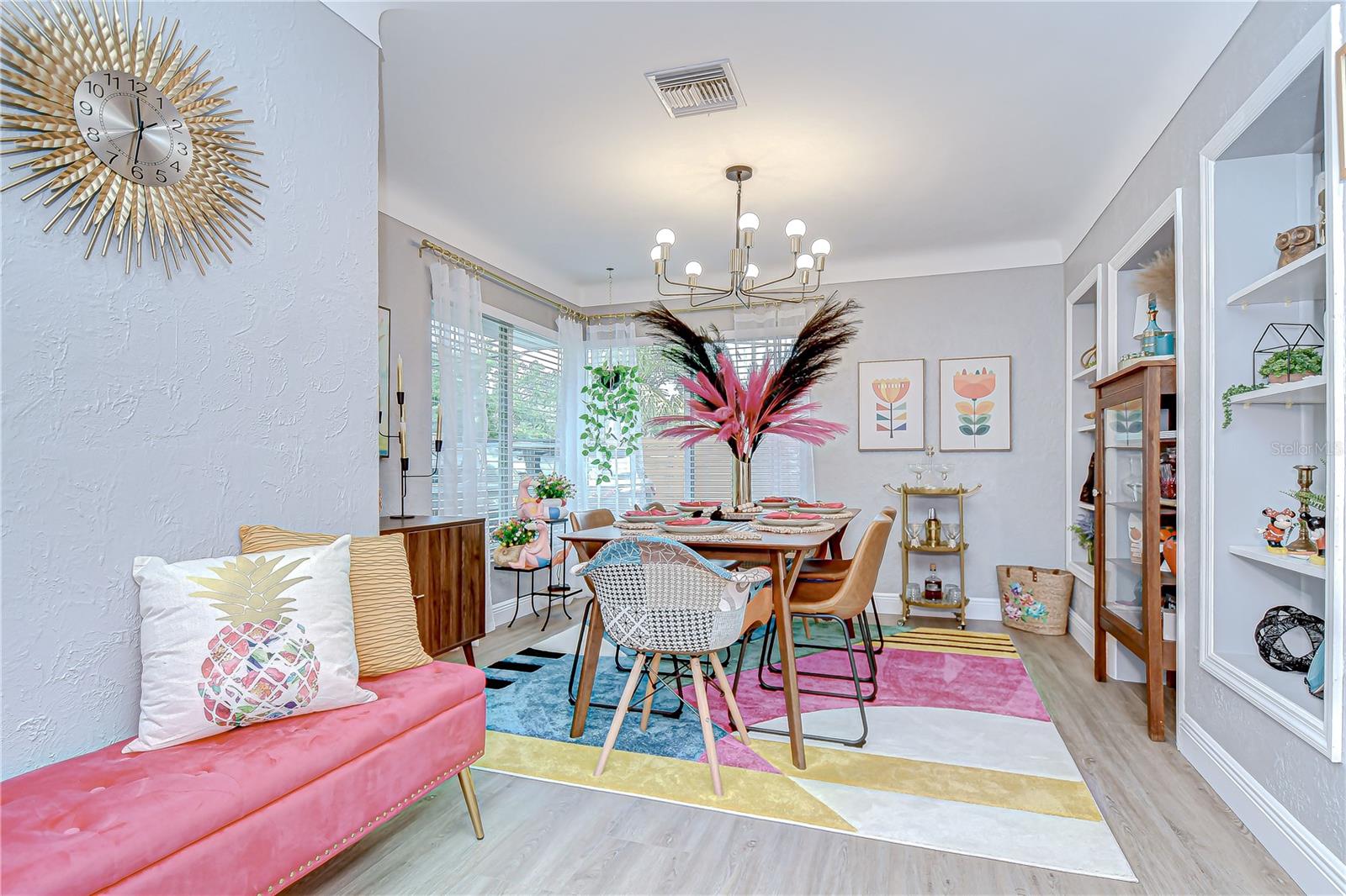 130 63rd, St Petersburg, FL 33707