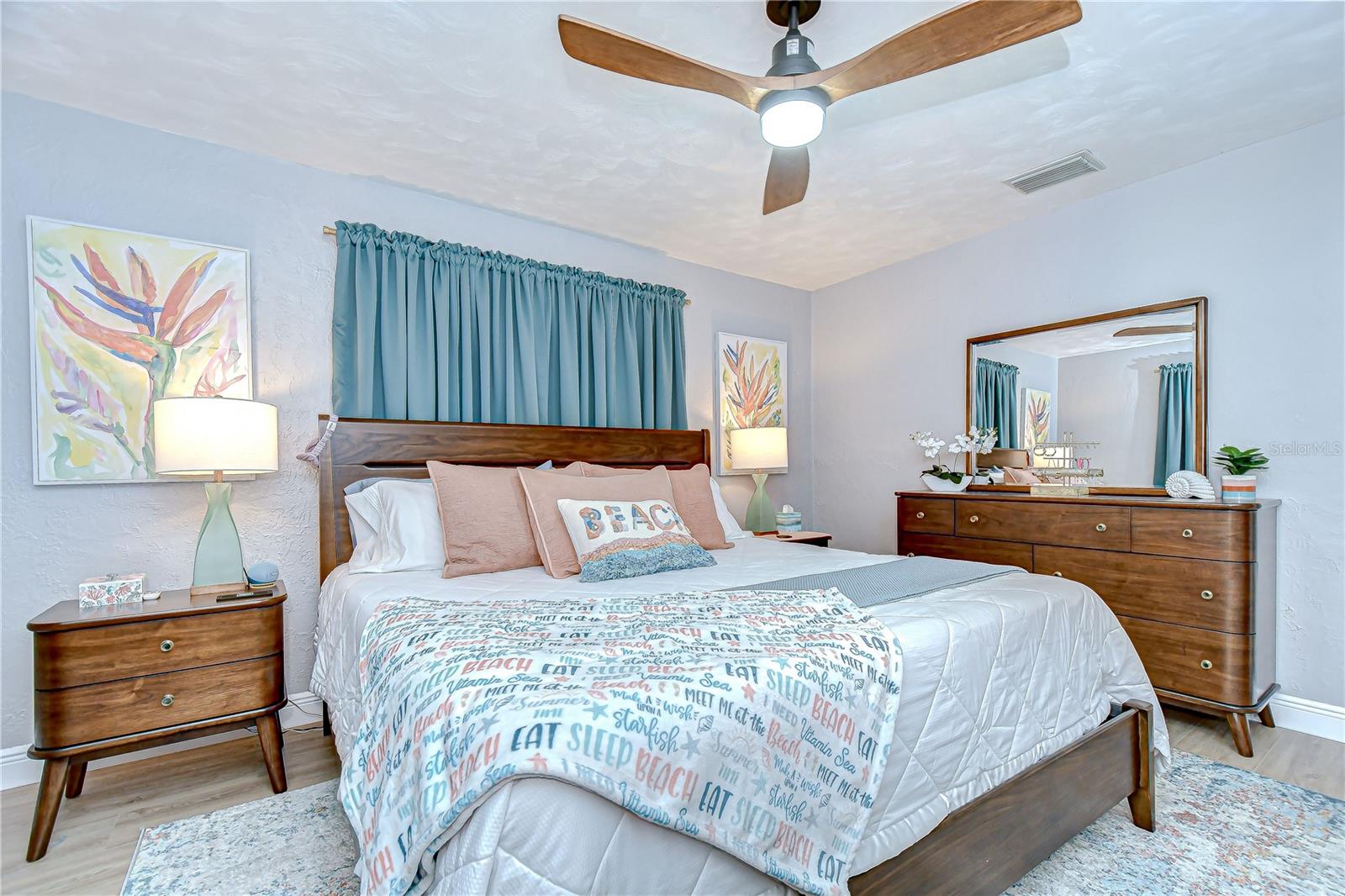 130 63rd, St Petersburg, FL 33707