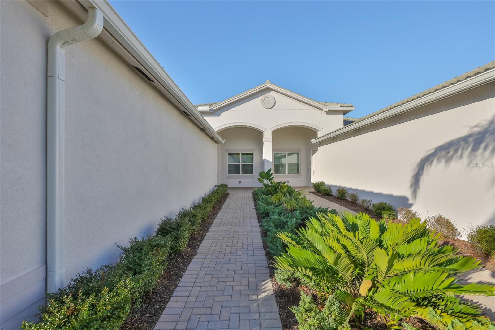 4906 Avila Lakes, Wimauma, FL 33598
