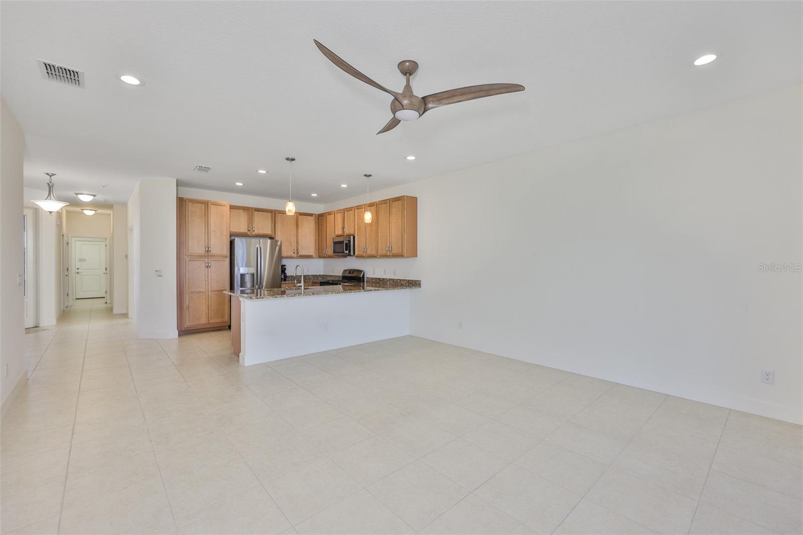 4906 Avila Lakes, Wimauma, FL 33598