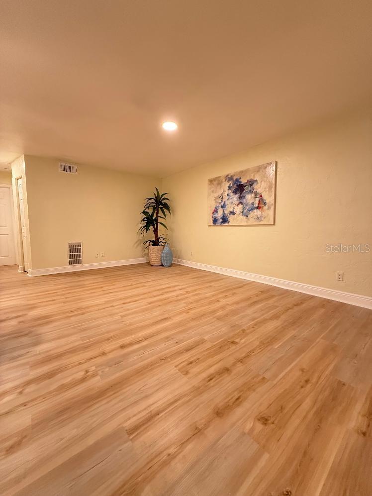 900 Peninsula Unit 205, Daytona Beach, FL 32118