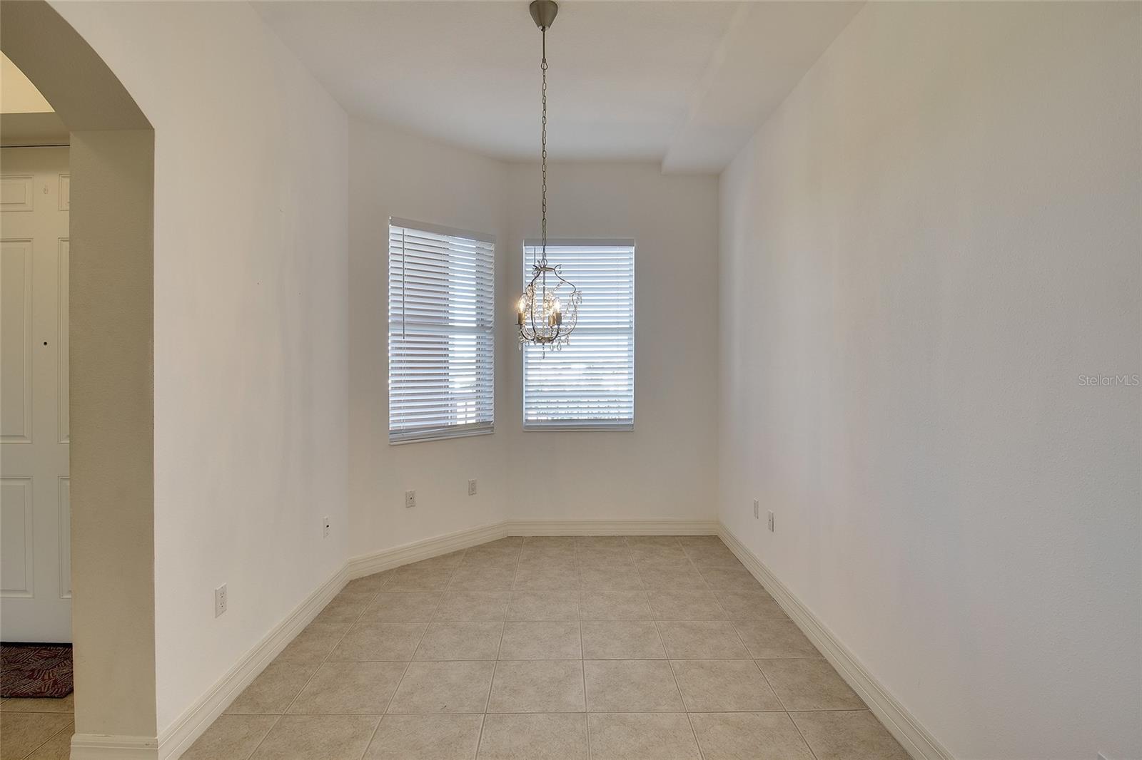 1921 Monte Carlo Unit 603, Sarasota, FL 34231